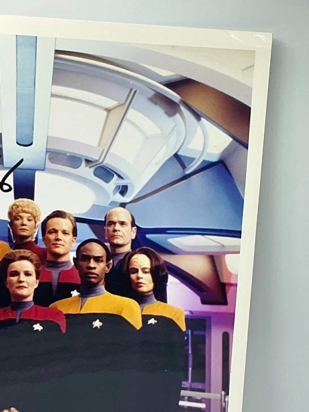 Star Trek Autographed Garrett Wang Signed Photo Harry Kim Voyager Cast 8x10 - Picture 4 of 8